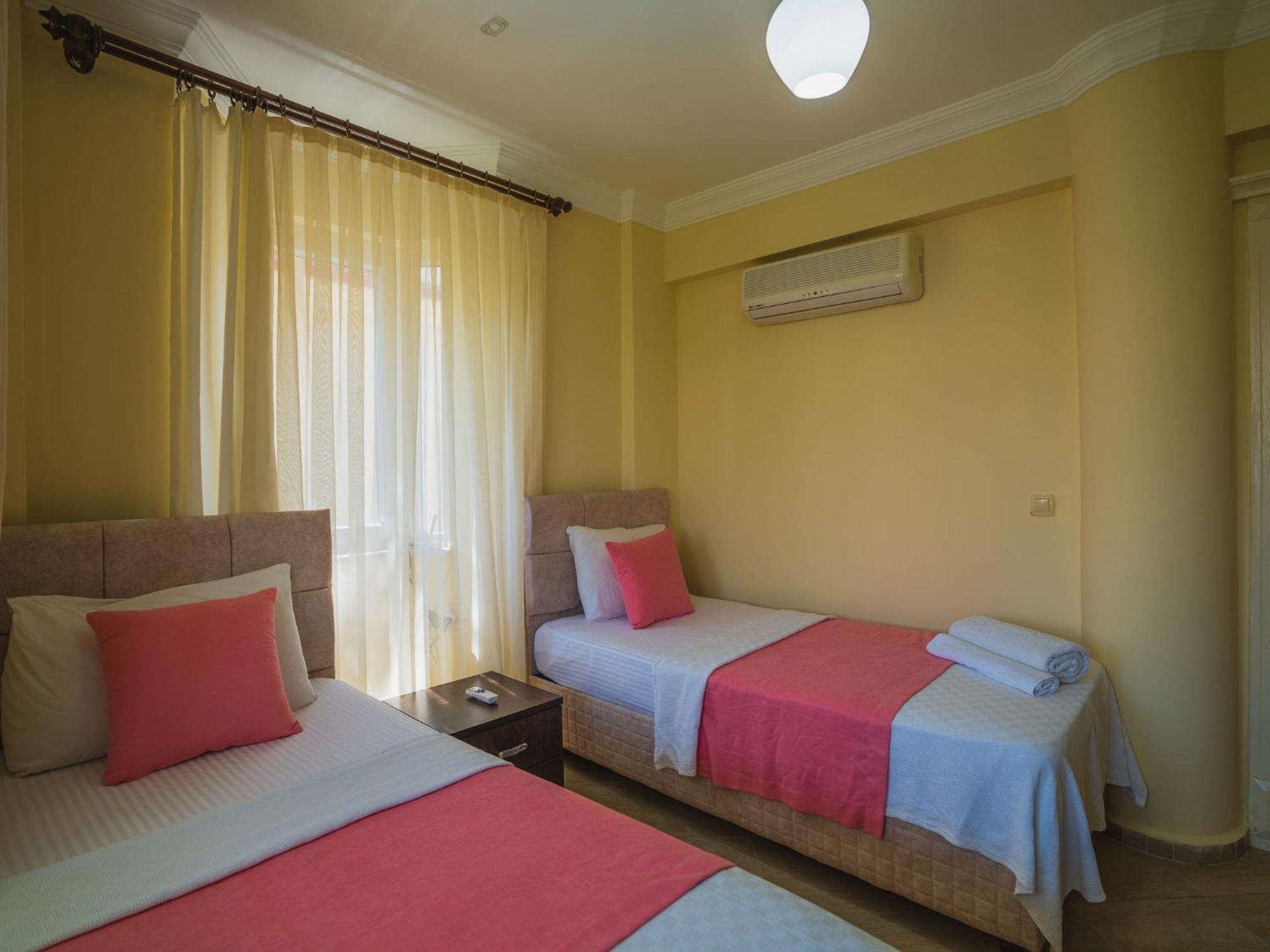Sunset Beach Club Aqua Lettings Fethiye Extérieur photo