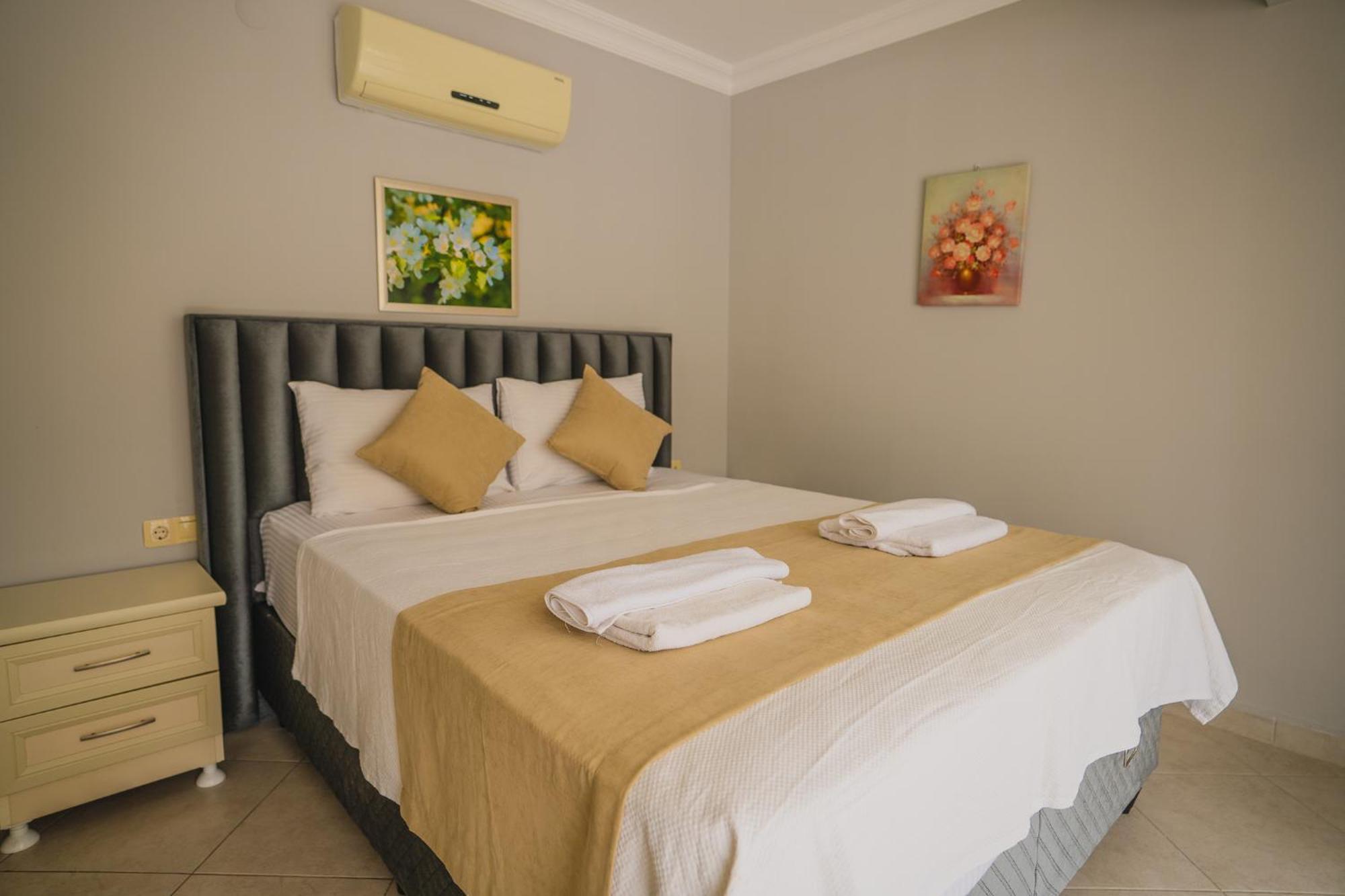 Sunset Beach Club Aqua Lettings Fethiye Extérieur photo