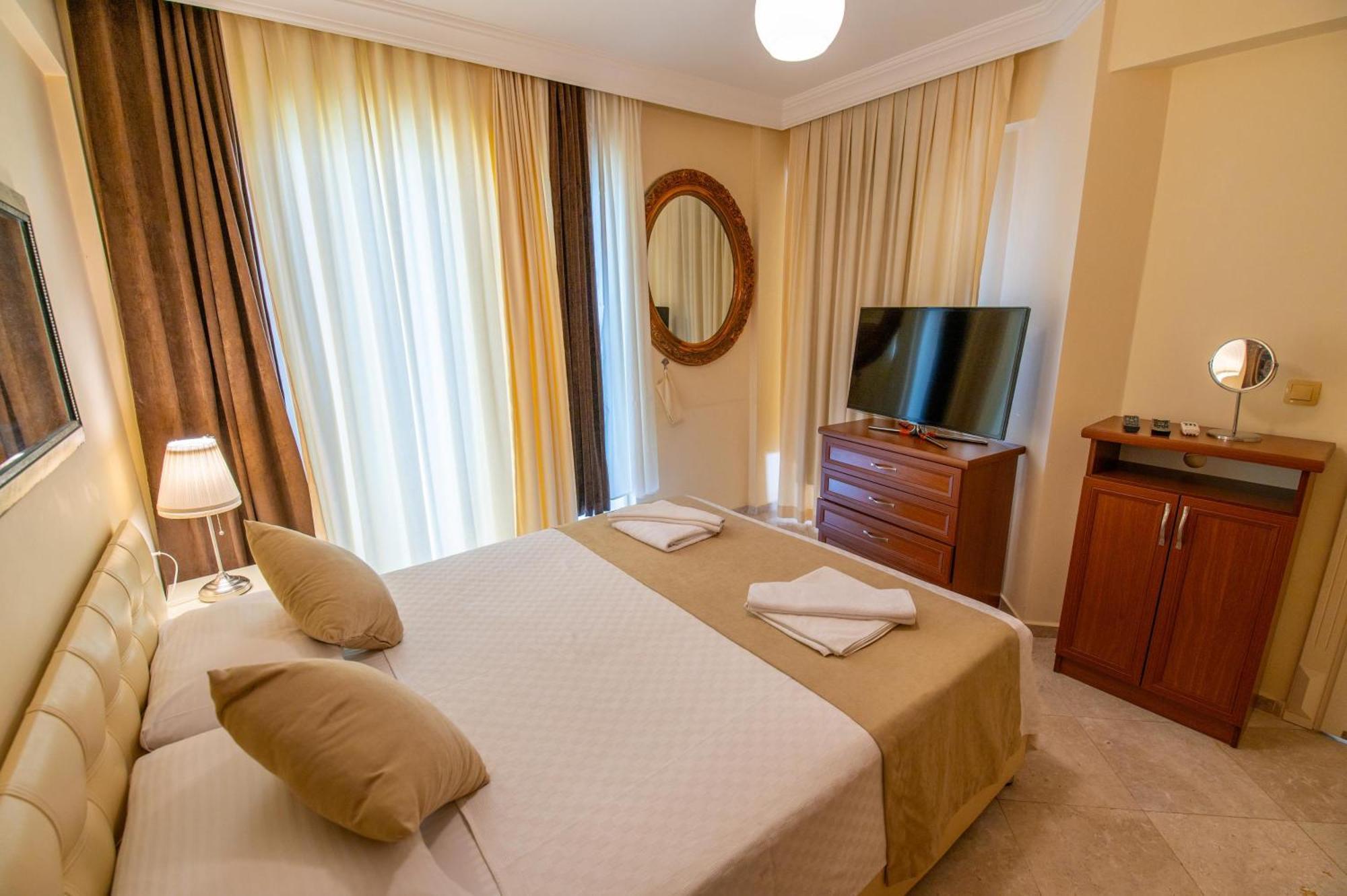 Sunset Beach Club Aqua Lettings Fethiye Extérieur photo