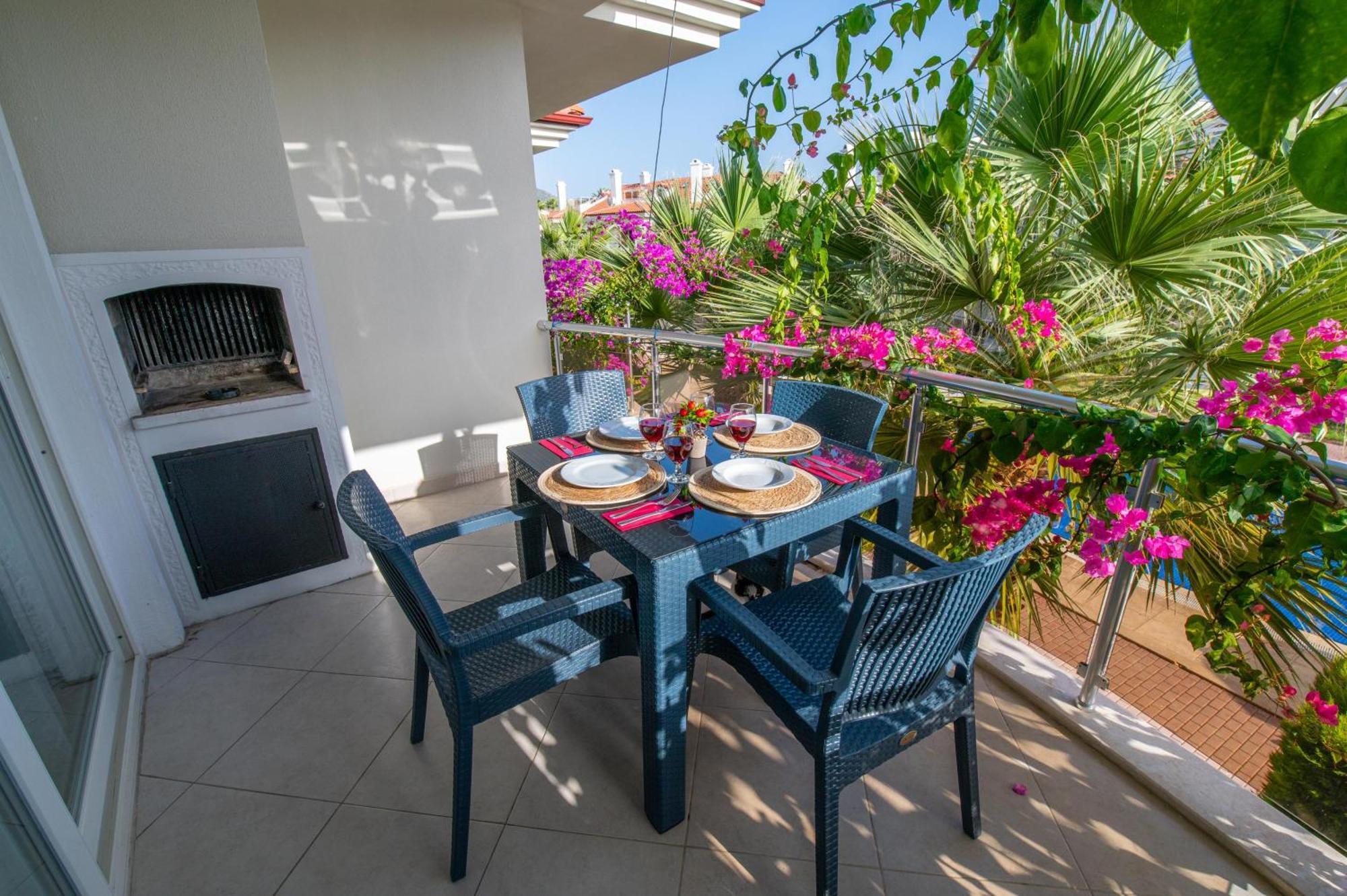 Sunset Beach Club Aqua Lettings Fethiye Extérieur photo