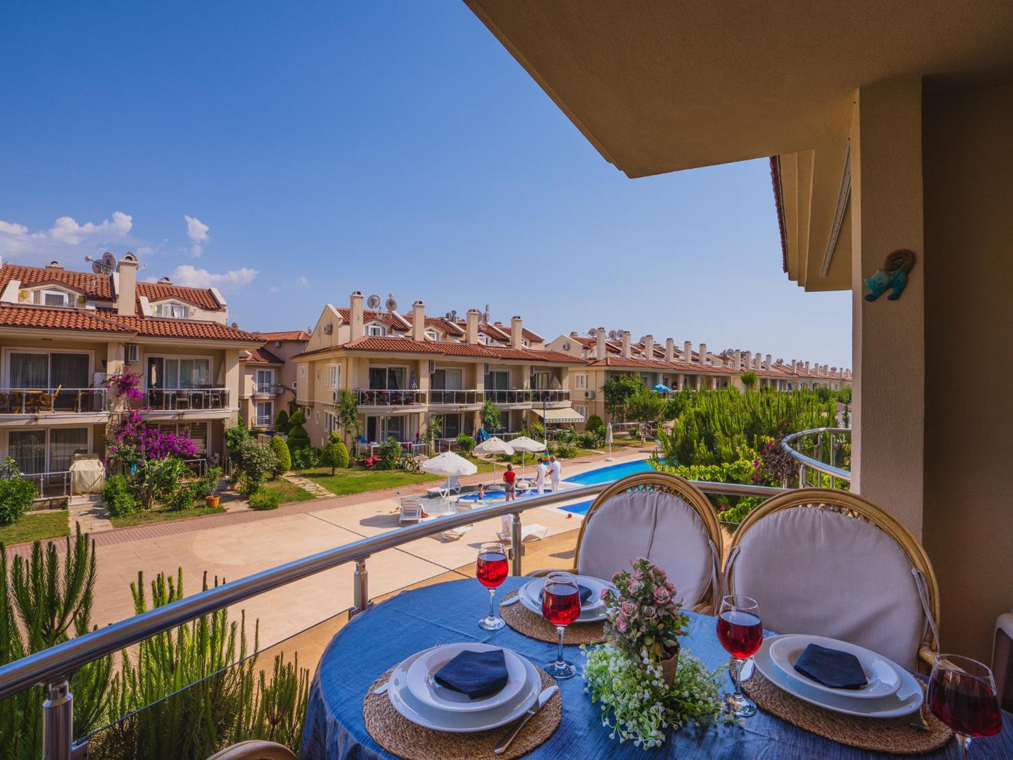 Sunset Beach Club Aqua Lettings Fethiye Extérieur photo