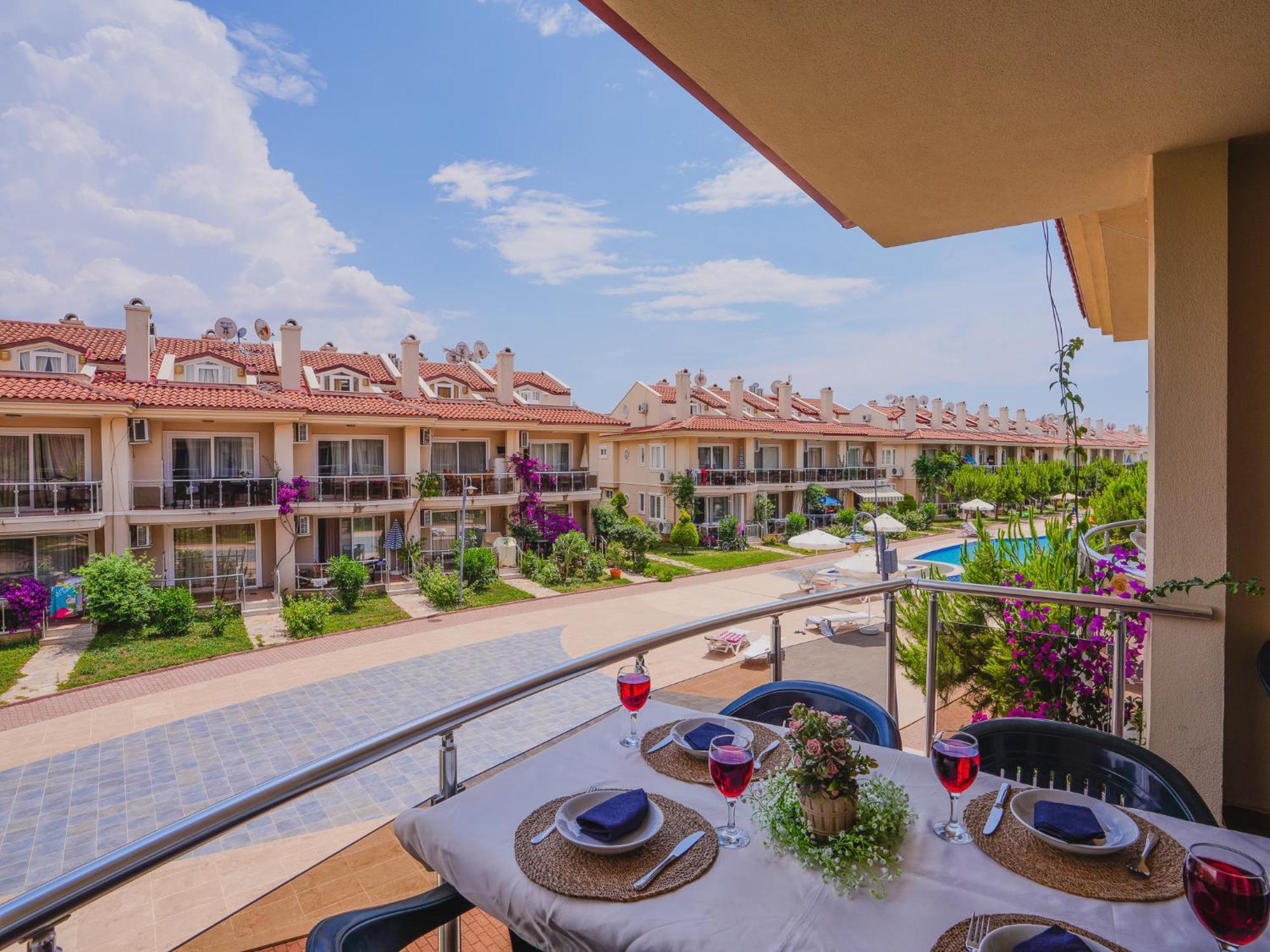 Sunset Beach Club Aqua Lettings Fethiye Extérieur photo
