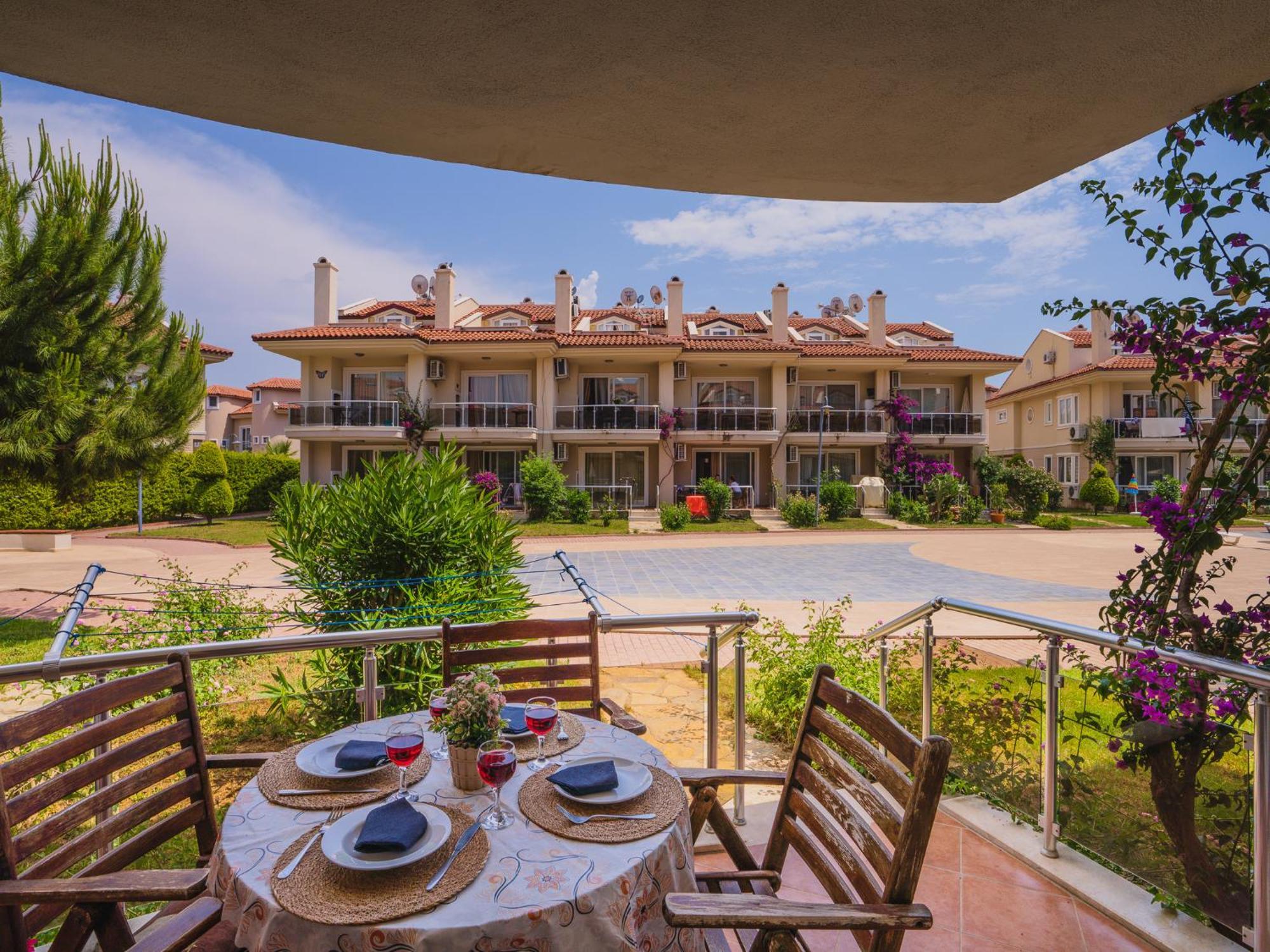 Sunset Beach Club Aqua Lettings Fethiye Extérieur photo