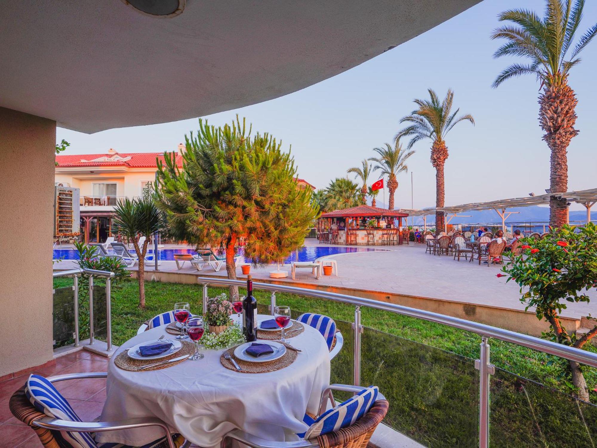 Sunset Beach Club Aqua Lettings Fethiye Extérieur photo